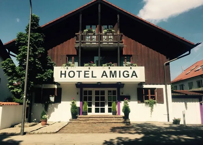 Hotel Amiga Messe 3*
