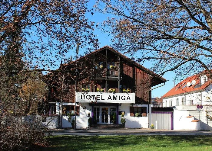 Amiga Messe Hotel 3*